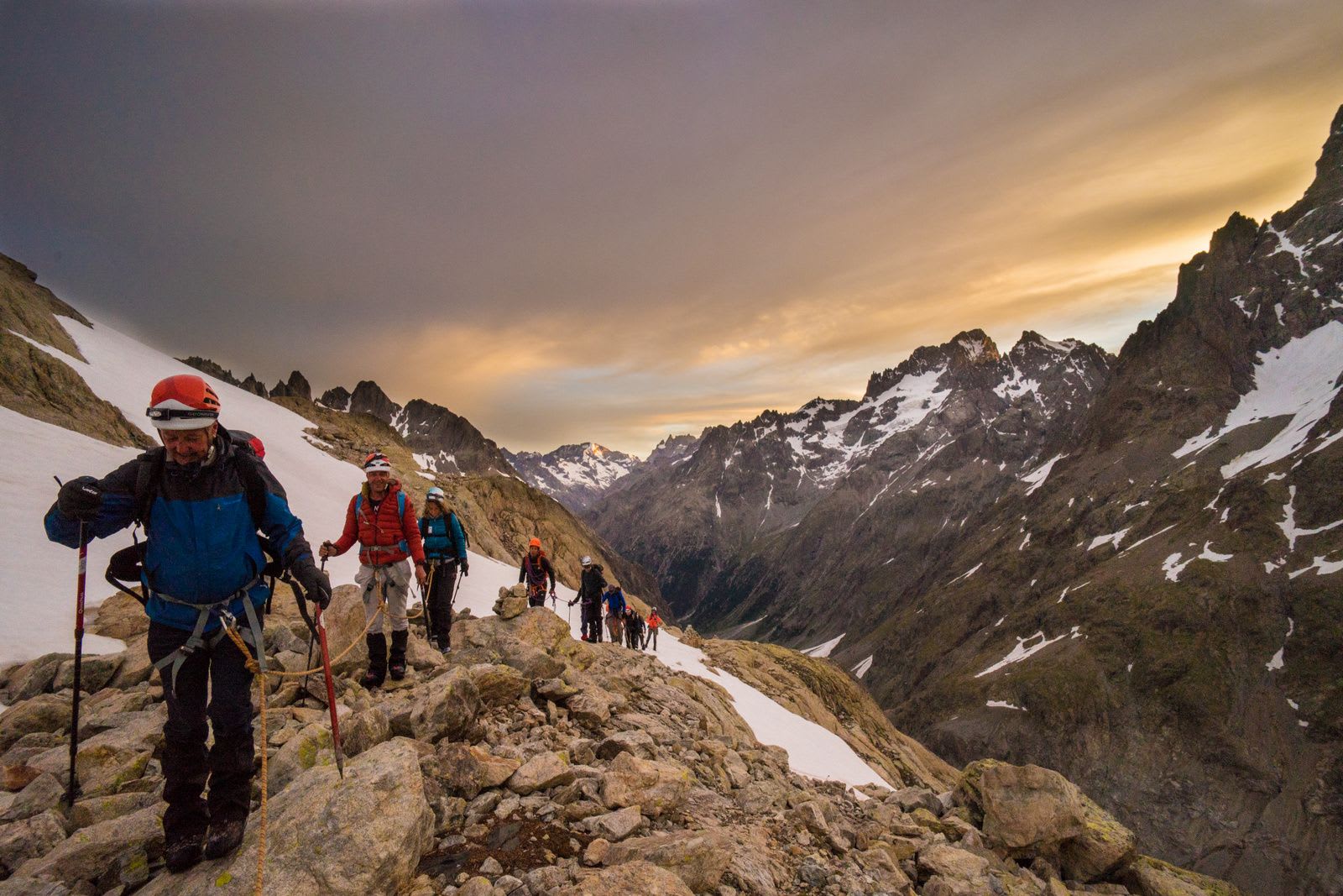 En passant par la montagne - Cordee